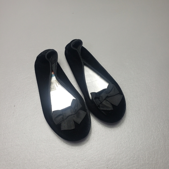 Disney liv and Maddie velvet black slip on shoes little girls size 2 - Picture 7 of 7